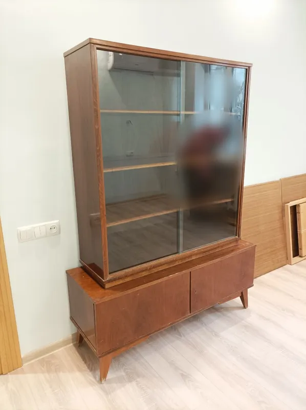 Сервант для посуды