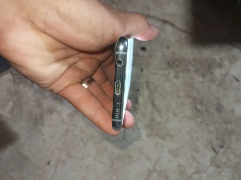 Samsung S10 8/128 5