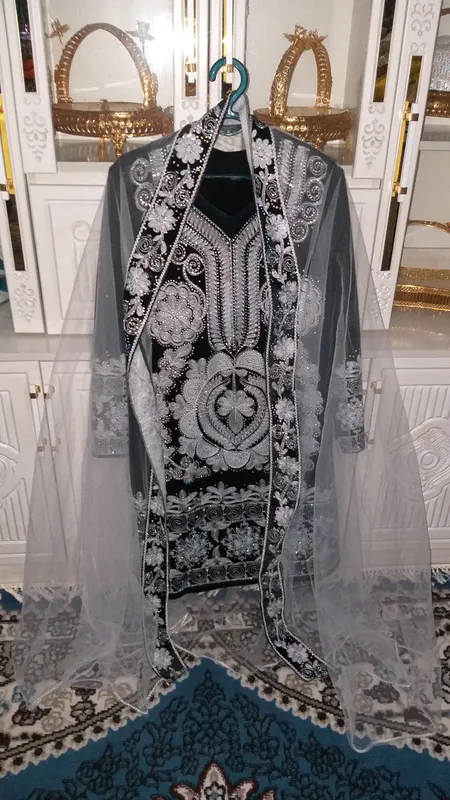 buxariski milliy kiyim 2