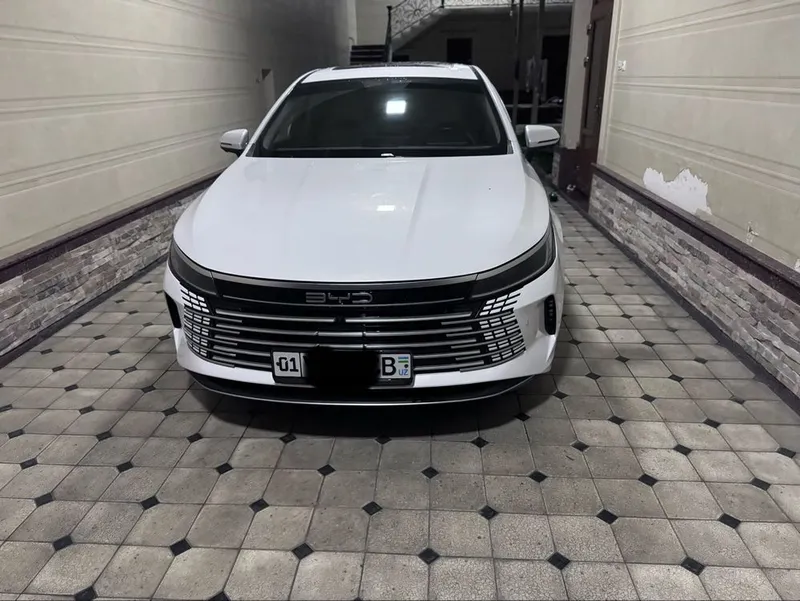 BYD chazor 2022 yil
