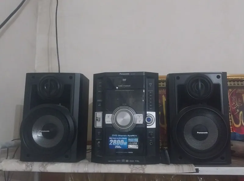 Muzikalni sentr sotiladi holati yangi
