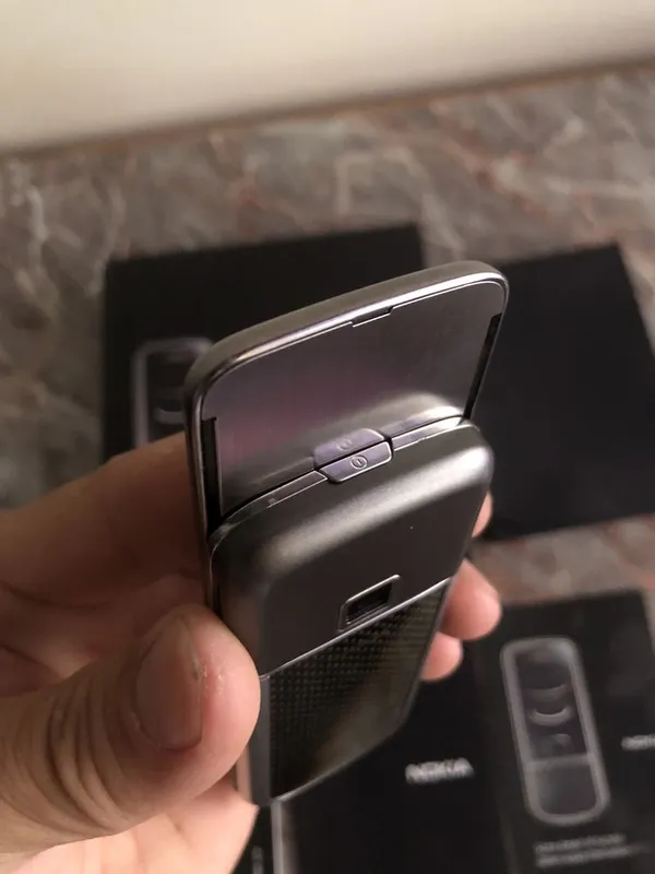 Nokia 8800 Carbon — фото 5
