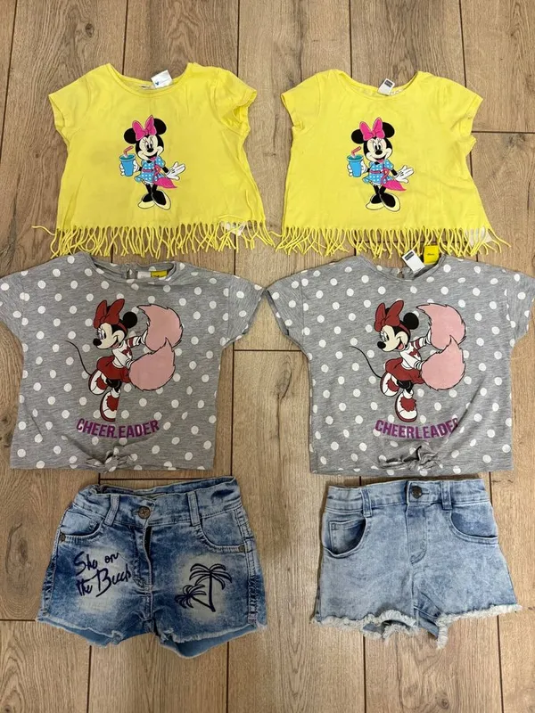Продам хб майки Waikiki и джинсовые шорты на 3 года.