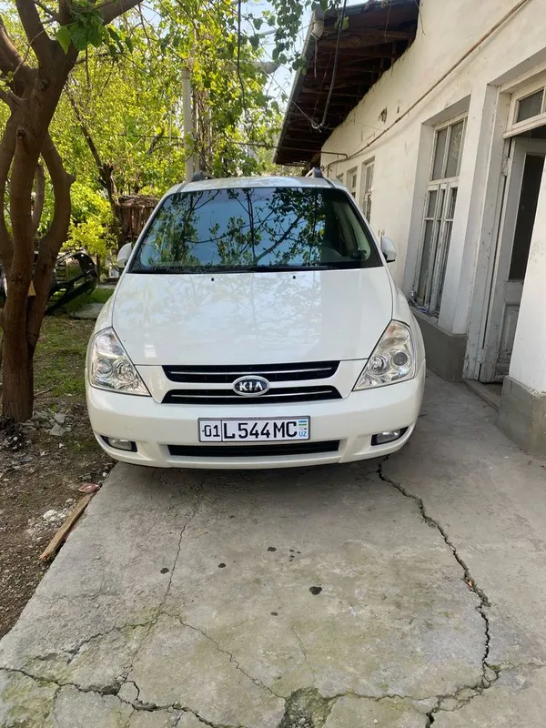 Kia karnival 2006 limuzin