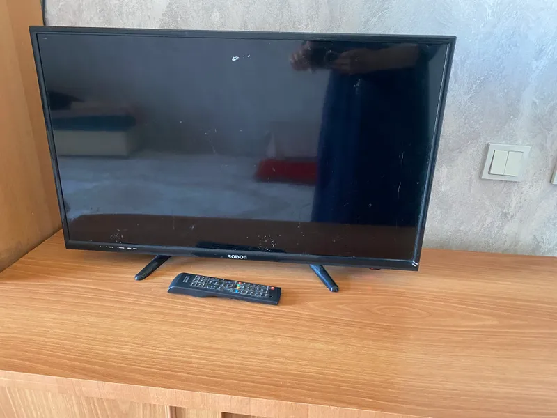 Televizor Roison 2