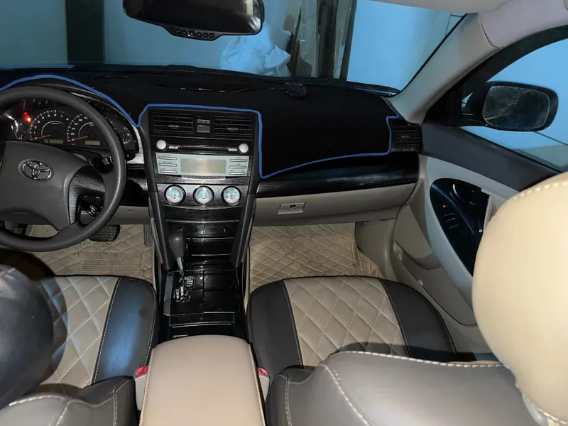 Продам свою Toyota Camry 40 — фото 1