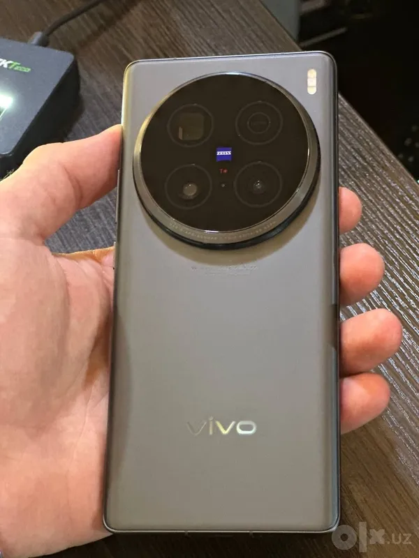 Vivo x100Ultra + soat + quloqchinlar 5 Vivo x100Ultra + soat + quloqchinlar 5