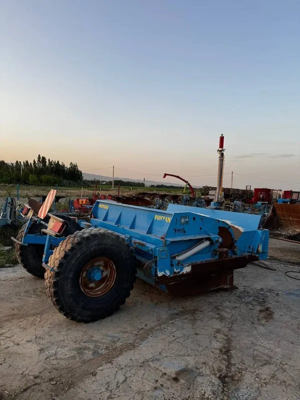 Fontana Skraper, Belarus, John Deere, Case Puma tortadi 4