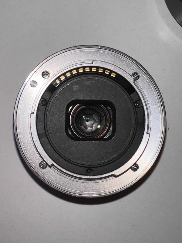 Объектив Sony E 16mm f/2.8 — фото 2