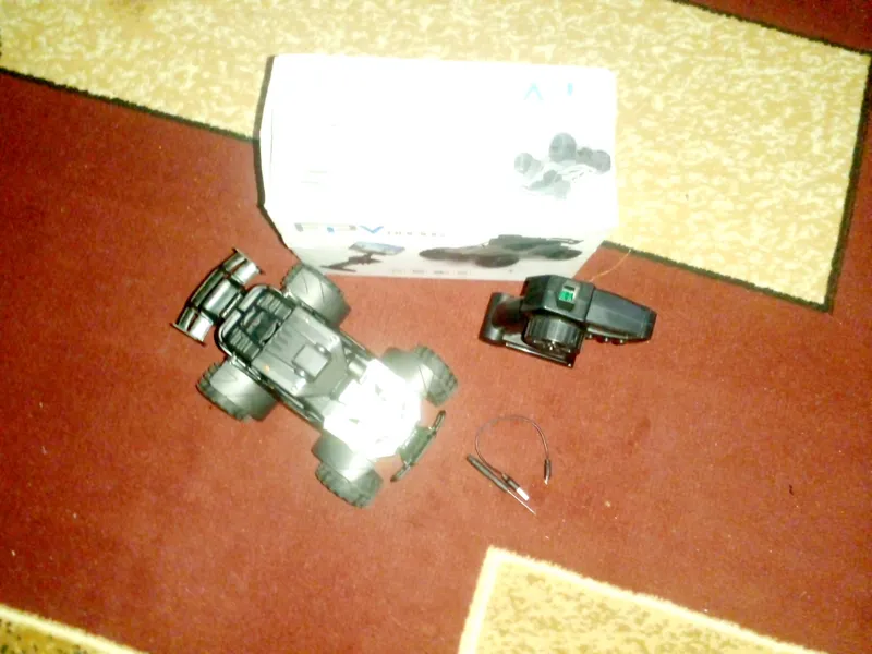 FPV 360 turadigan masofadan boshqariladigan RC mas — фото 3