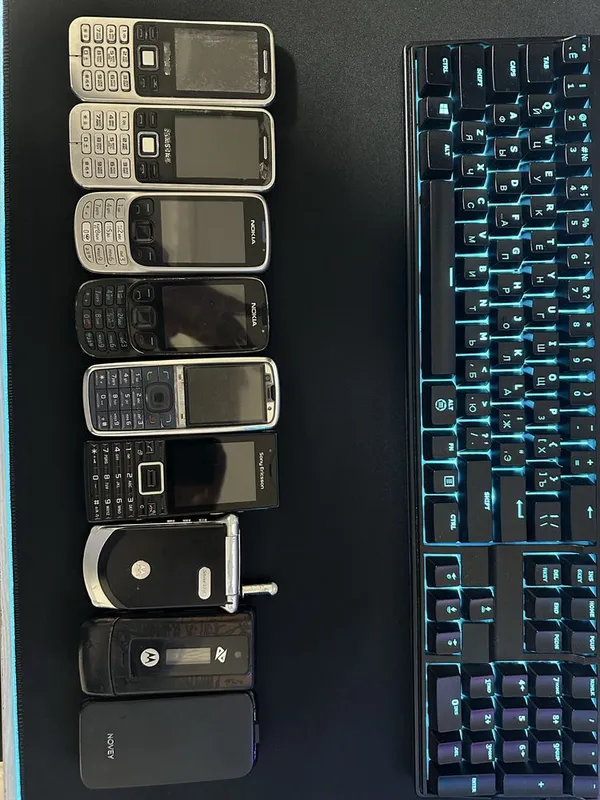 Nokia 302