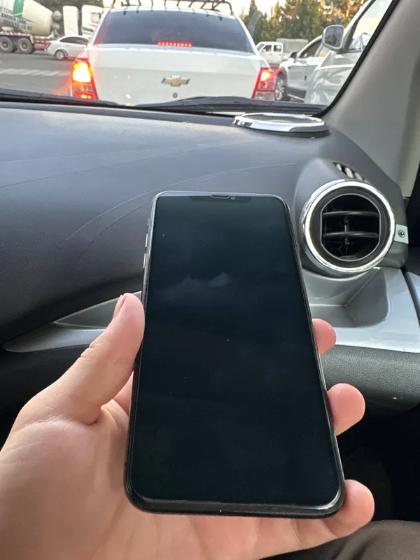 Продается  Срочно Iphone 11pro max 257GB 1
