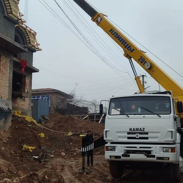 Услуги автокрана 1 Услуги автокрана 1