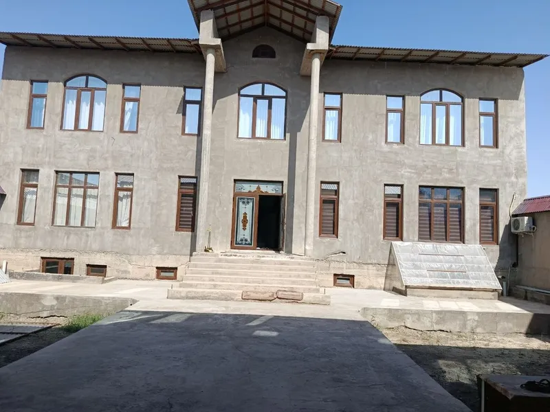 Srochno uy(uchaska) sotiladi. 6 sotix Srochno uy(uchaska) sotiladi. 6 sotix