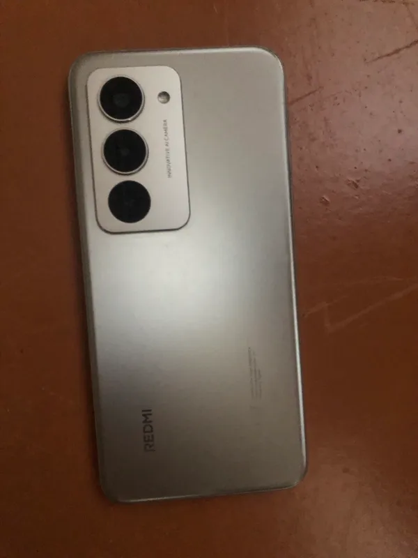 Продаётся Redmi 15 3 Продаётся Redmi 15 3