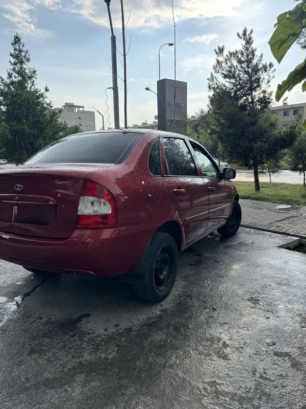 Lada Kalina продаётся 1 Lada Kalina продаётся 1