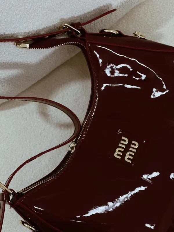 женская сумка Miu Miu — фото 1