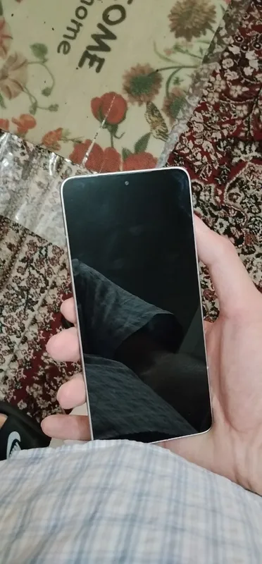 Poco F7 Ultra 12/256 3 Poco F7 Ultra 12/256 3