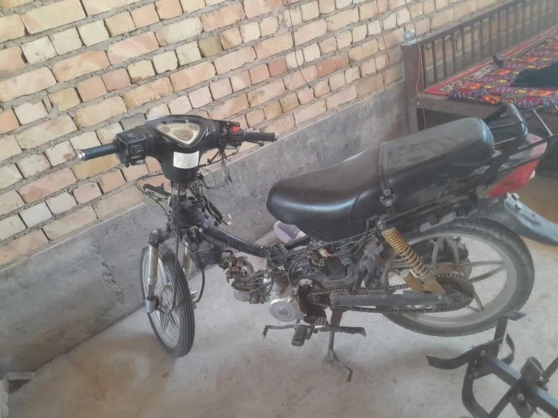 Moped zip star yaponskiy 1