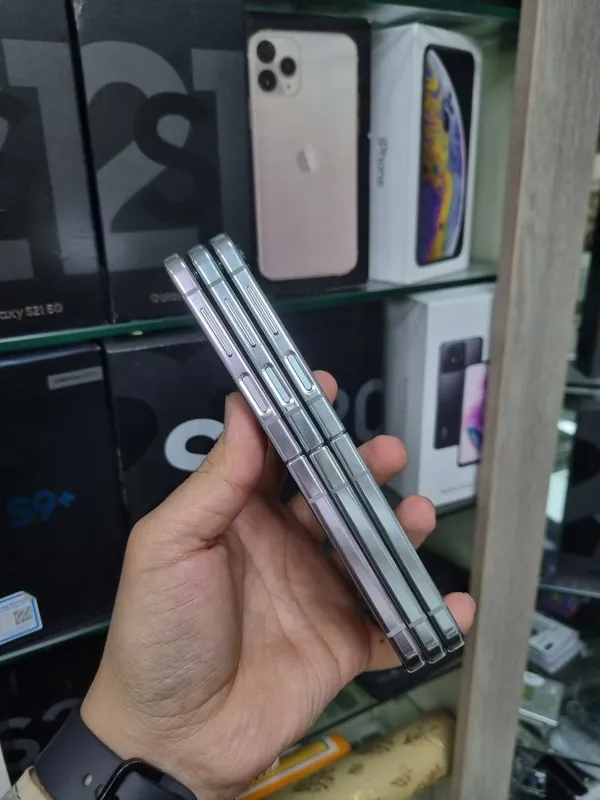 Samsung z flip 5 8/256Gb orginal 5