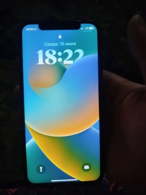 Iphone X holati oʻrta 1