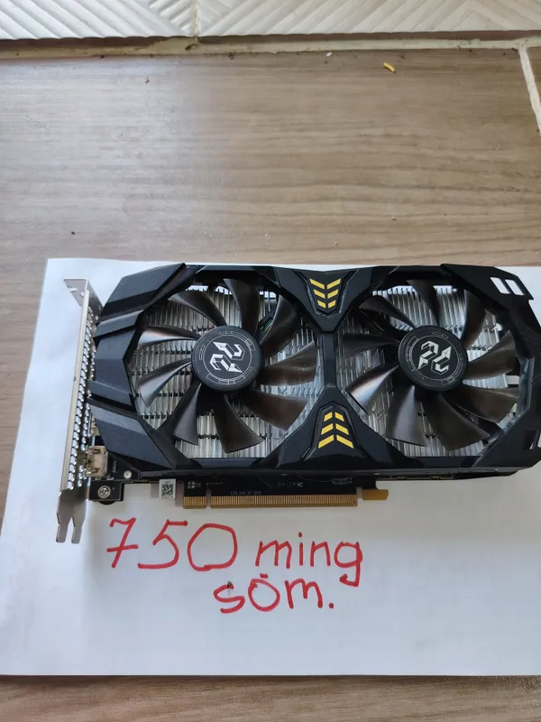 Rx580 8 gigabyte. Yangiyol.