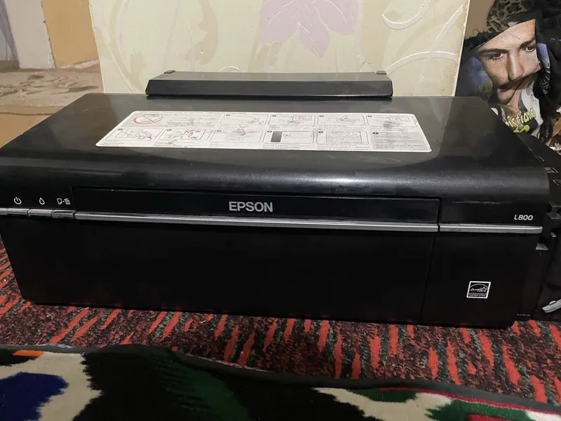 Epson L800 holati yaxshi — фото 2