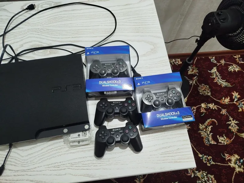 playstation 3 Slim SuperSlim 320GB 20Top oʻyin oʻrnatilgan 2 playstation 3 Slim SuperSlim 320GB 20Top oʻyin oʻrnatilgan 2