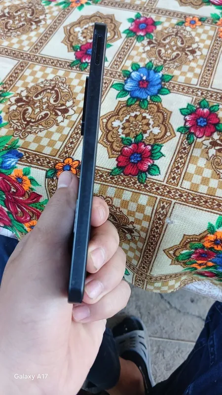 Продаётся телефон Gelaxiy A 17, состояние очень хорошее 3