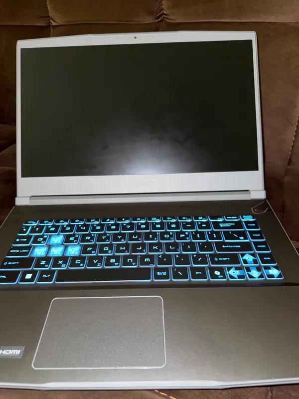 MSI A15 4