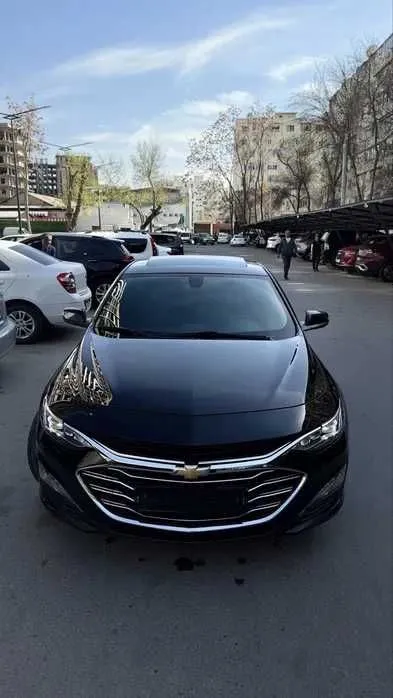 CHEVROLET MALIBU PREMIER 2022 йил муддатли тўлов асосида