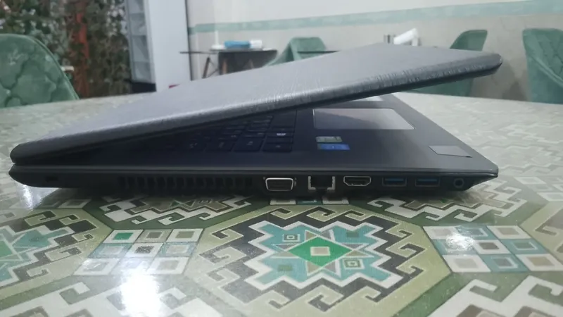 Acer Aspire E 17 3