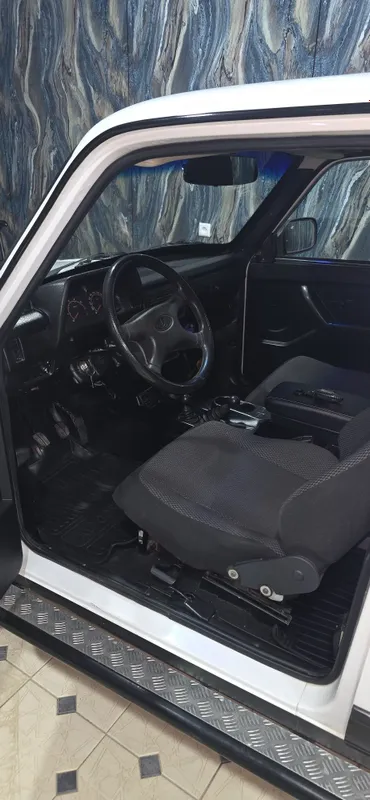 LADA NIVA 5 eshilik 4x4 4