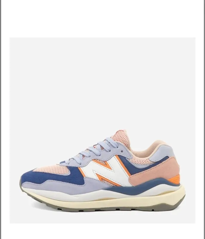 Кроссовки оригинал NEW BALANCE 36 размер 2 Кроссовки оригинал NEW BALANCE 36 размер 2
