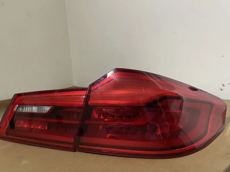 Bmw g30 530i orqa fara 2 ta kamplekt — фото 1