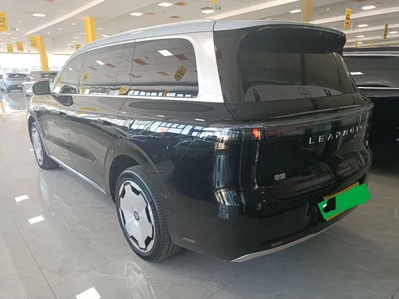 Leapmotor D19, 720km электричка 2 Leapmotor D19, 720km электричка 2
