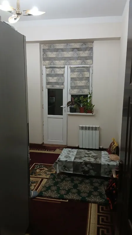 Uy sotiladi. Novostroyka 8