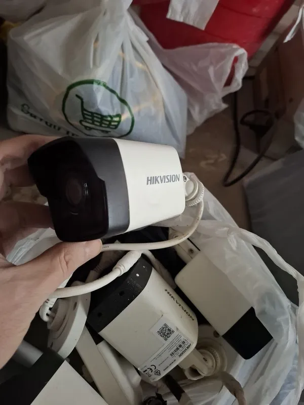 Kuzatuv kamera komplekt sotiladi
