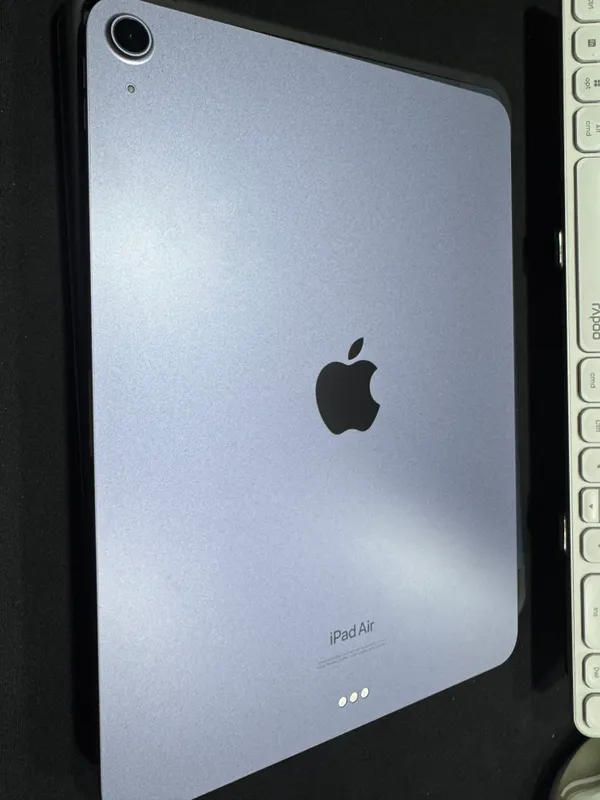 iPad Air 11 gen 5. Чип М1