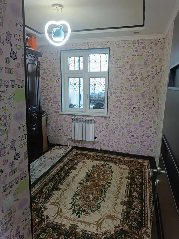 Chirchiq shahar saodat kóchasi 5etajli dom o'rta podezd 4 etaj 7 Chirchiq shahar saodat kóchasi 5etajli dom o'rta podezd 4 etaj 7