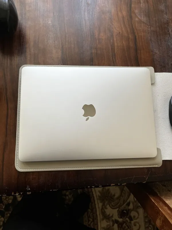 Macbook pro m1 (ideal holatda) — фото 2