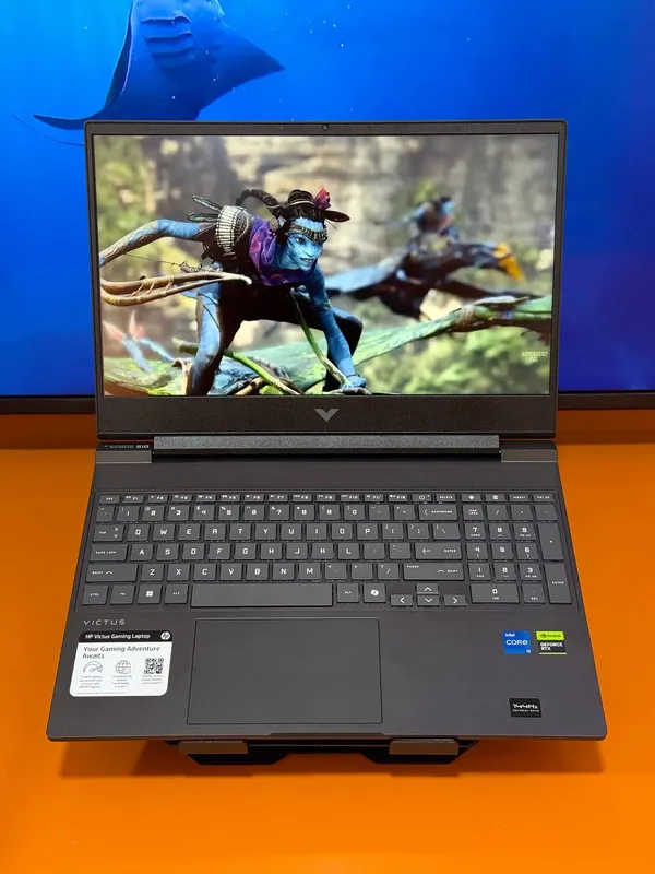 HP Victus 1