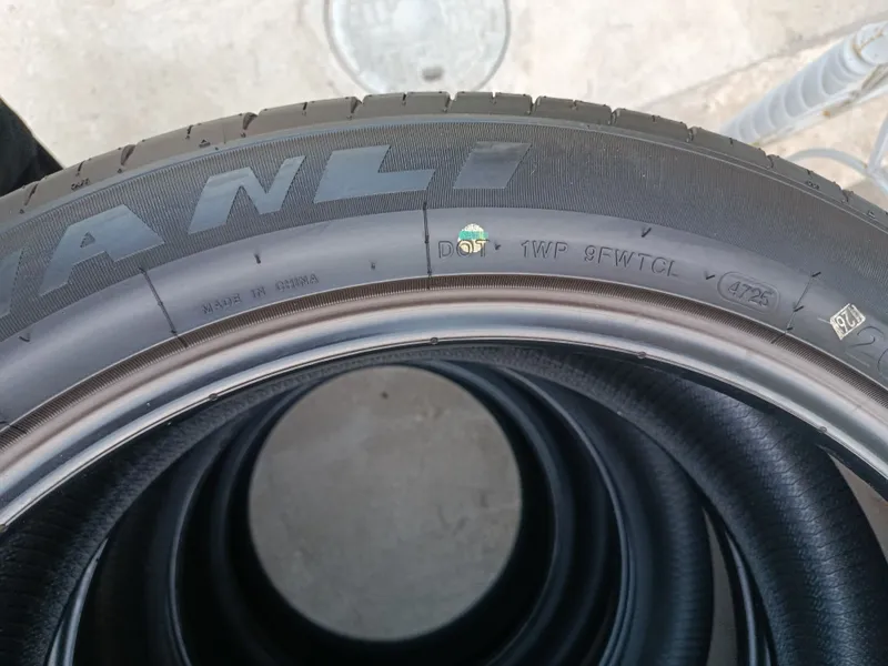 265/45 R21 Wanli 6