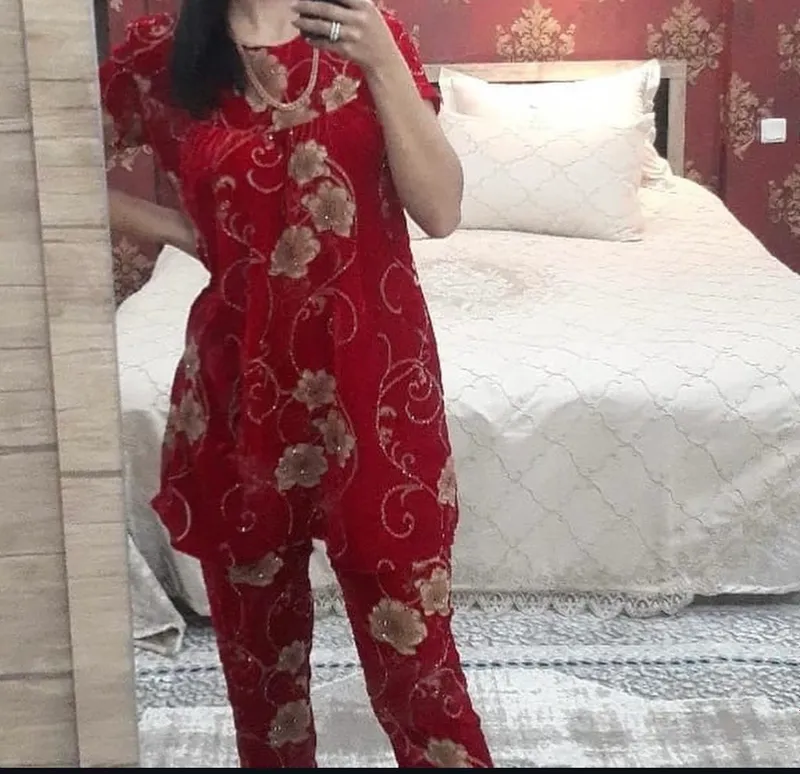 Ayollar kiyimi 1