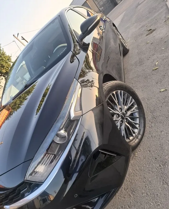 Продаётся KIA CERATO 2 Продаётся KIA CERATO 2