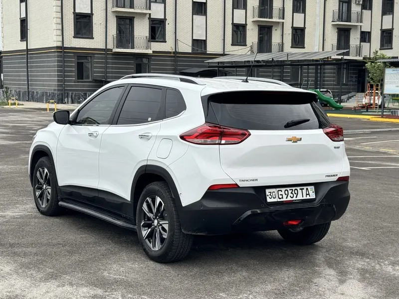 Tracker 2 premier sotiladi 2023 yil 1