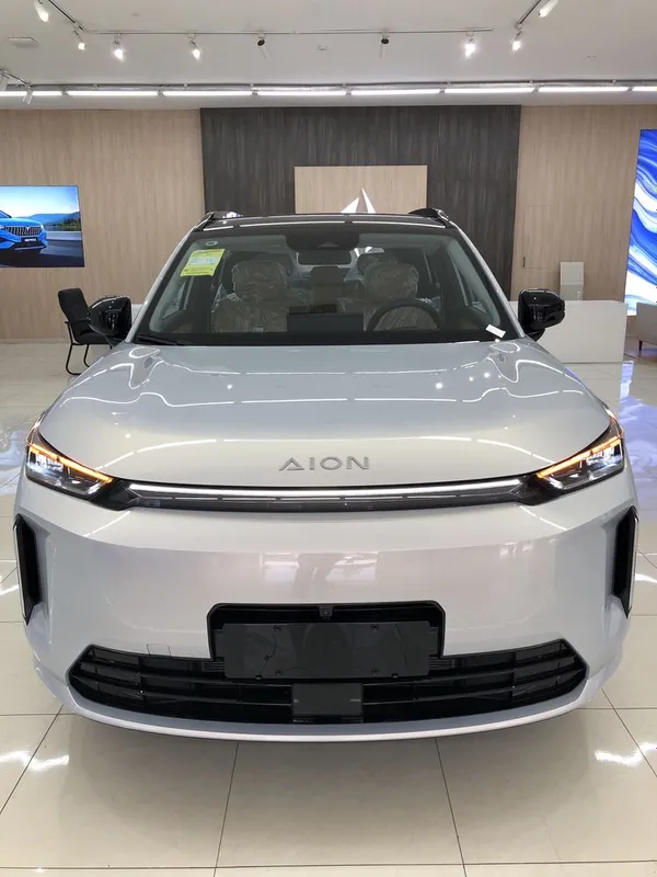 Gac Aion i60 210Km Gibrit Full 3 - Yil Garantiya Rasmiy Diller 3 Gac Aion i60 210Km Gibrit Full 3 - Yil Garantiya Rasmiy Diller 3