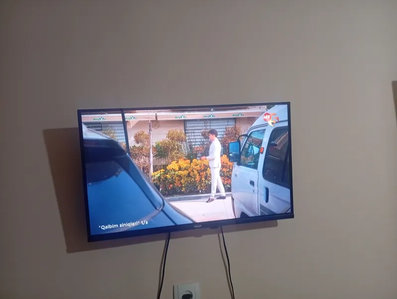 televezor smart wifi 32lik sotiladi