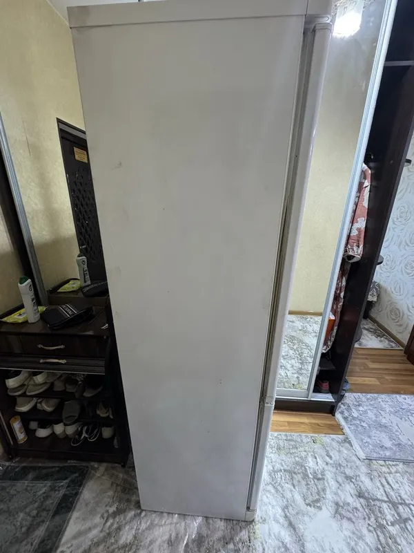 Indesit холодильник 2 Indesit холодильник 2