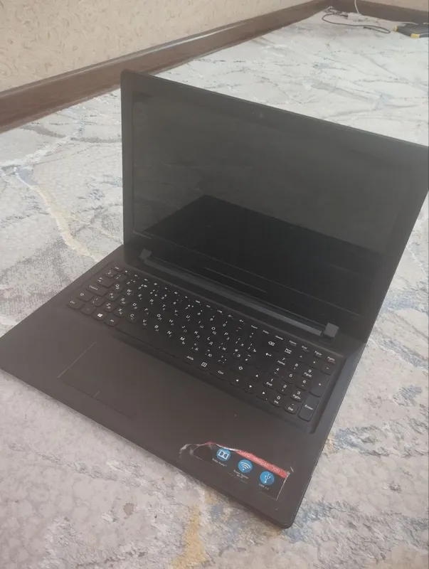 Lenovo noutbuki va Canon 3010 printer 3 v odnom 1
